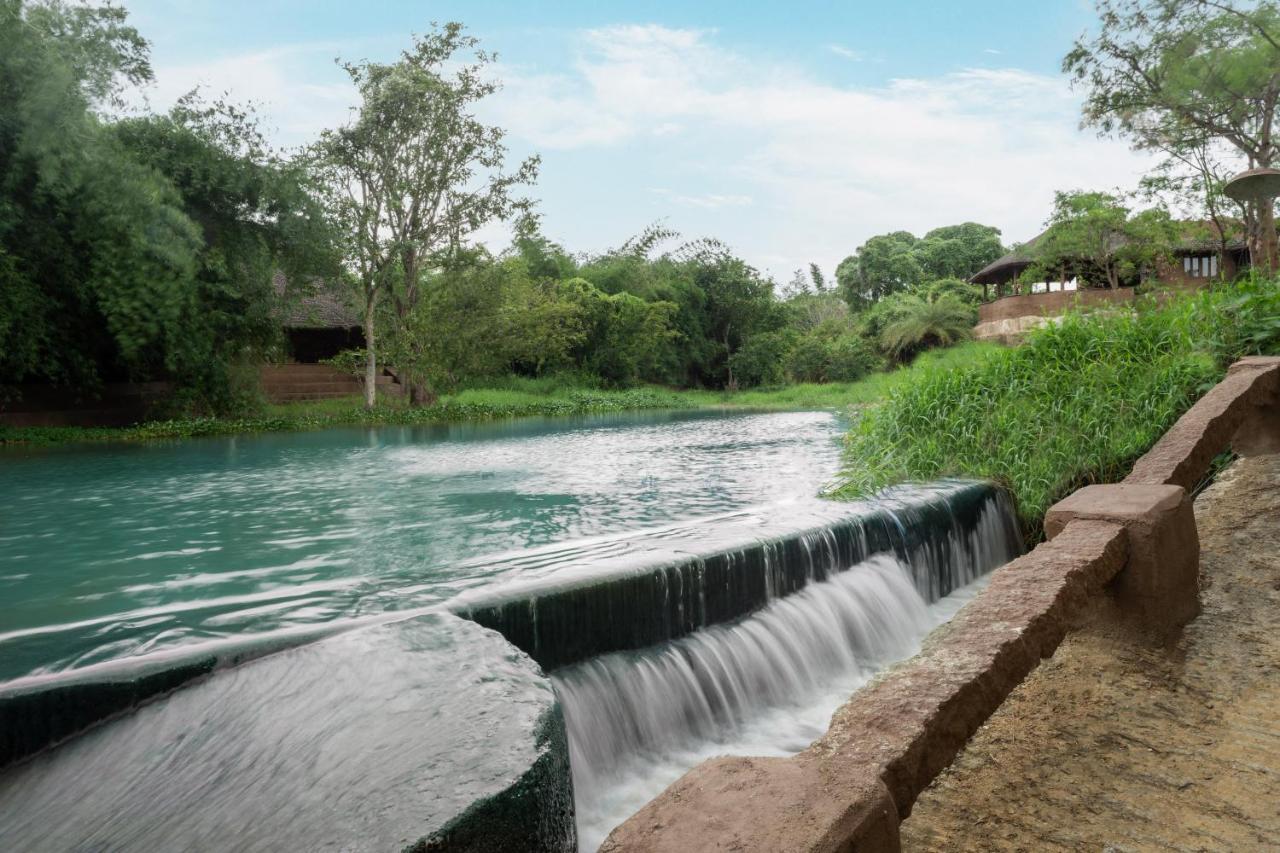 Hampi'S Whiskers Resort Экстерьер фото