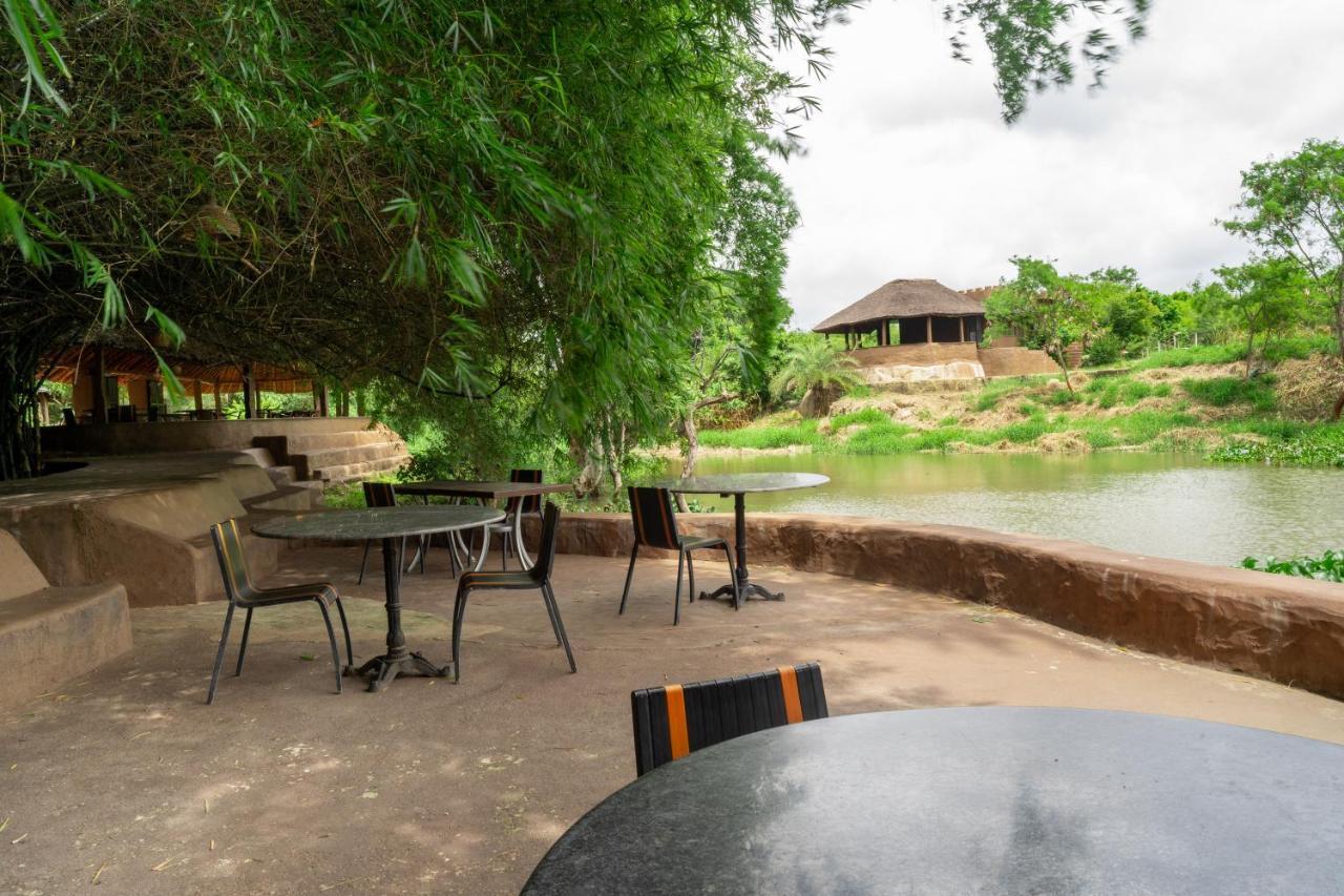 Hampi'S Whiskers Resort Экстерьер фото